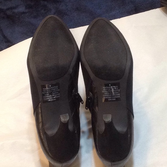 Express ankle boots size 8 - Picture 2 of 6